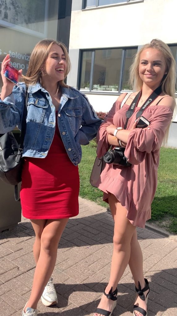 リトアニアの美人学生