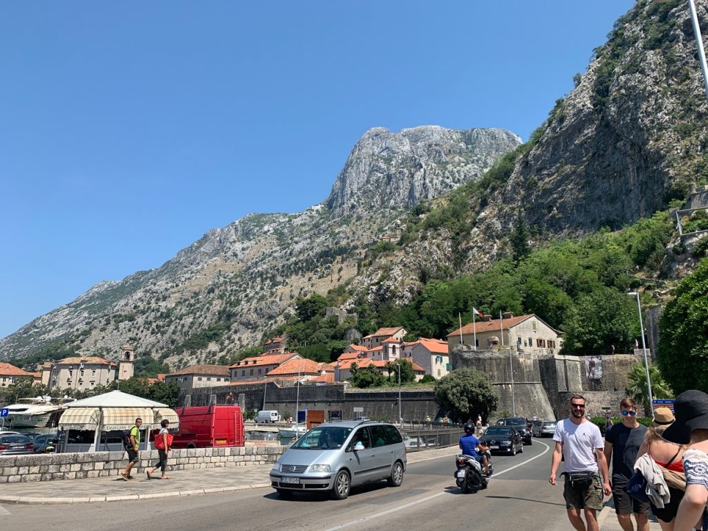 モンテネグロ３