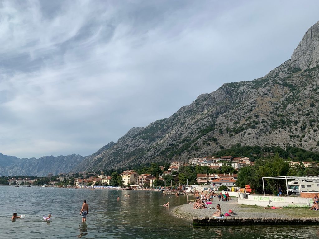 モンテネグロ８