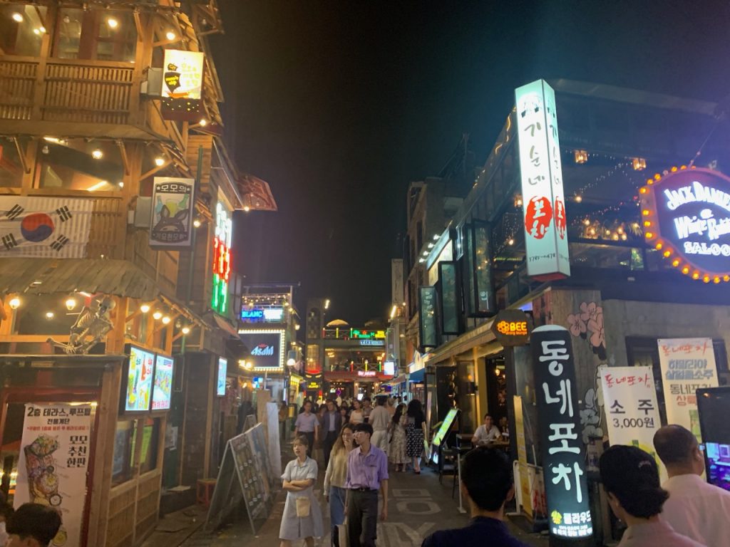 ソウル・梨泰院(イテウォン)