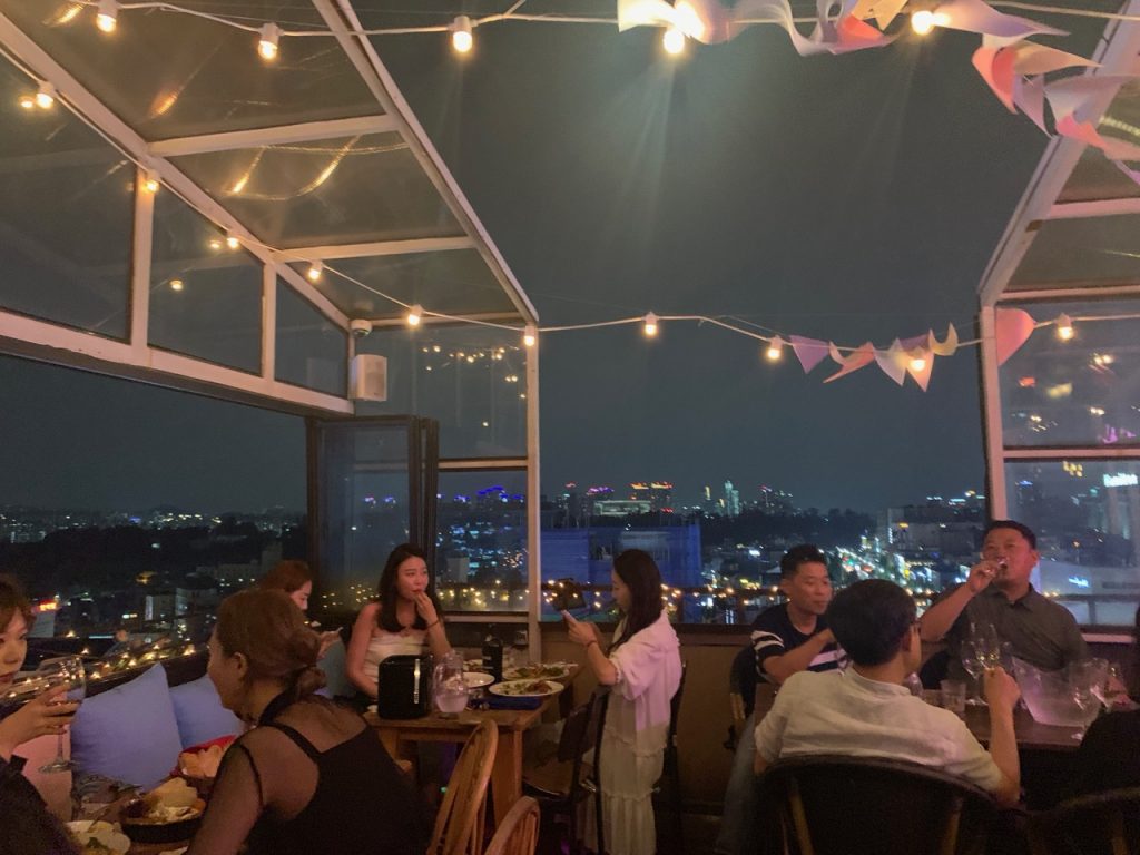 ソウル・梨泰院(イテウォン)のルーフトップバー