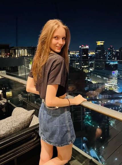 オランダ人モデル(ルーフトップバーにて)