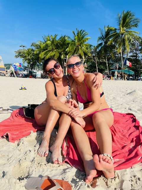 ベルギー人女性2人組